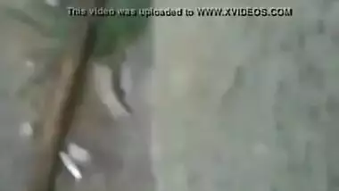 College girl giving her boyfriend a nice blowjob outdoor