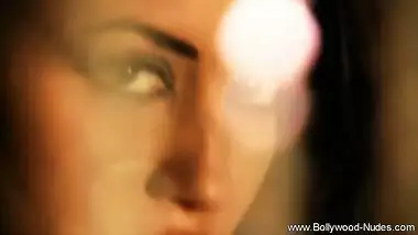 A Different Way Of Ritual Of A Lovely Woman