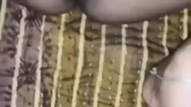 Desi woman is fucked by guy who films XXX bonking for MMS watchers