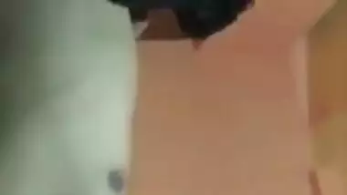 Young Desi gal willingly poses for MMS video when taking XXX dick