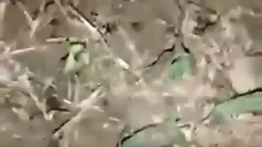 Standing style outdoor chudai with Indian prostitute