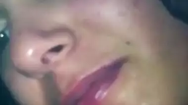 Hot Desi couple gettin nasty forplay with hot moaning