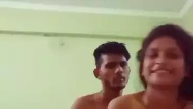 Young couple’s amateur sex MMS from a hotel room