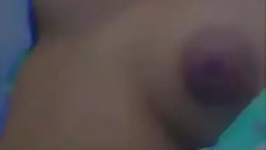 Cute Chashmish Girl Showing