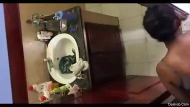 Desi Babe Nude Captured In Bathroom By