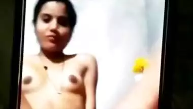 Housewife fingering pussy live Punjabi sex mms