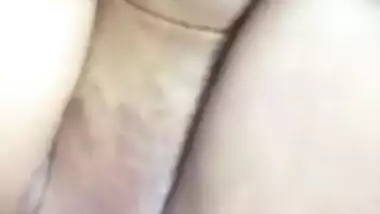 Desi Aunty Fucking In Car By Young Boyfriend With Loud Moans