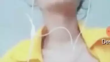 Today Exclusive- Cute Desi Girl Showing Her Boobs And Pussy Part 7