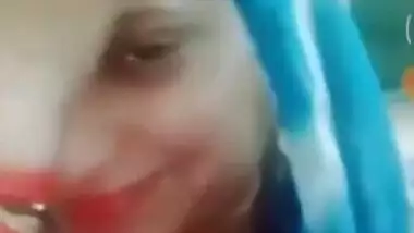 Desi cute Bhabi mms 2 clips part 2
