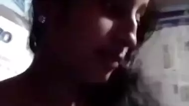 Today Exclusive- Bangla Girl Showing Her Boobs