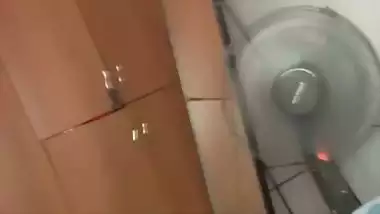 Tamil wife sloppy blowjob and pussy lick viral MMS