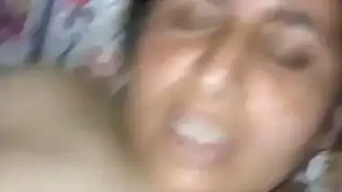 Pakistani XXX sex with chachi