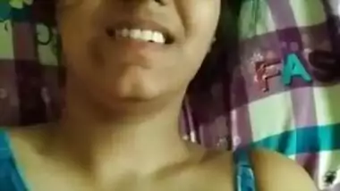 Indian Sexy girl fucking 2 clips part 1