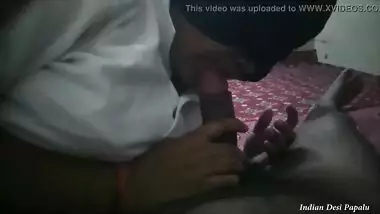 Desi Indian home sex video of a busty aunty