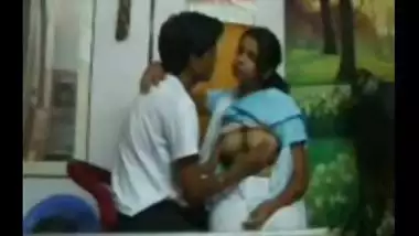 Free porn scandal mms of desi young girl with her lover mms